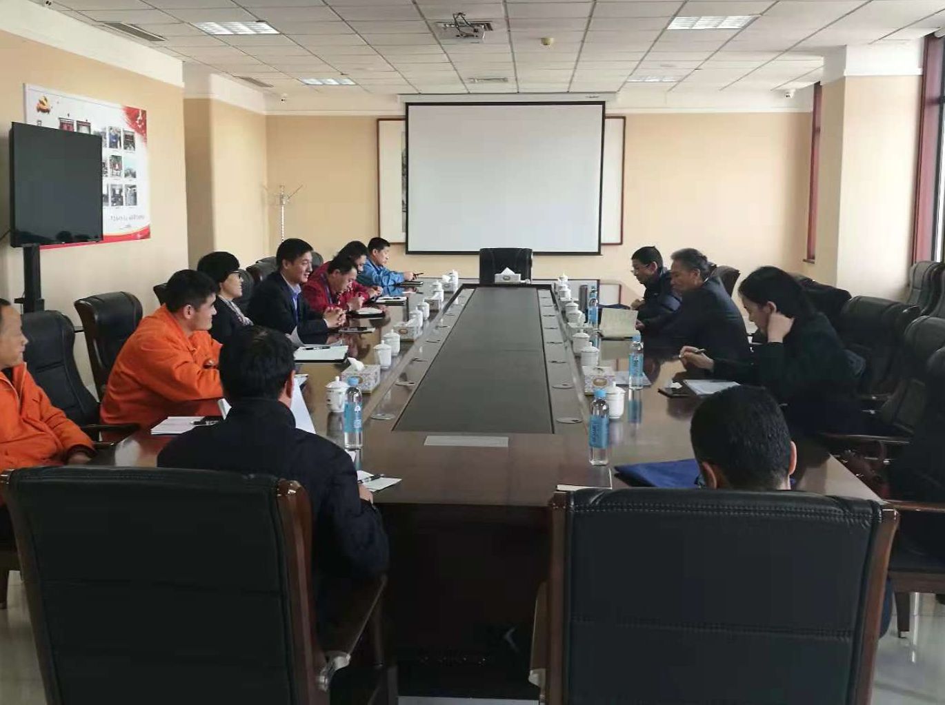 重点企业煤炭消费核查小组对平台公司进行调研