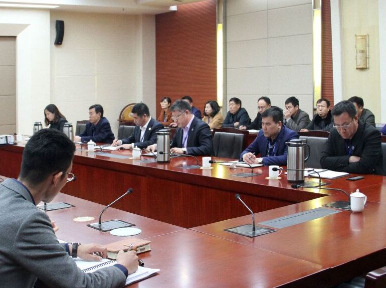 地产平台组织召开贯彻落实尚主席两会精神讲话专题会议