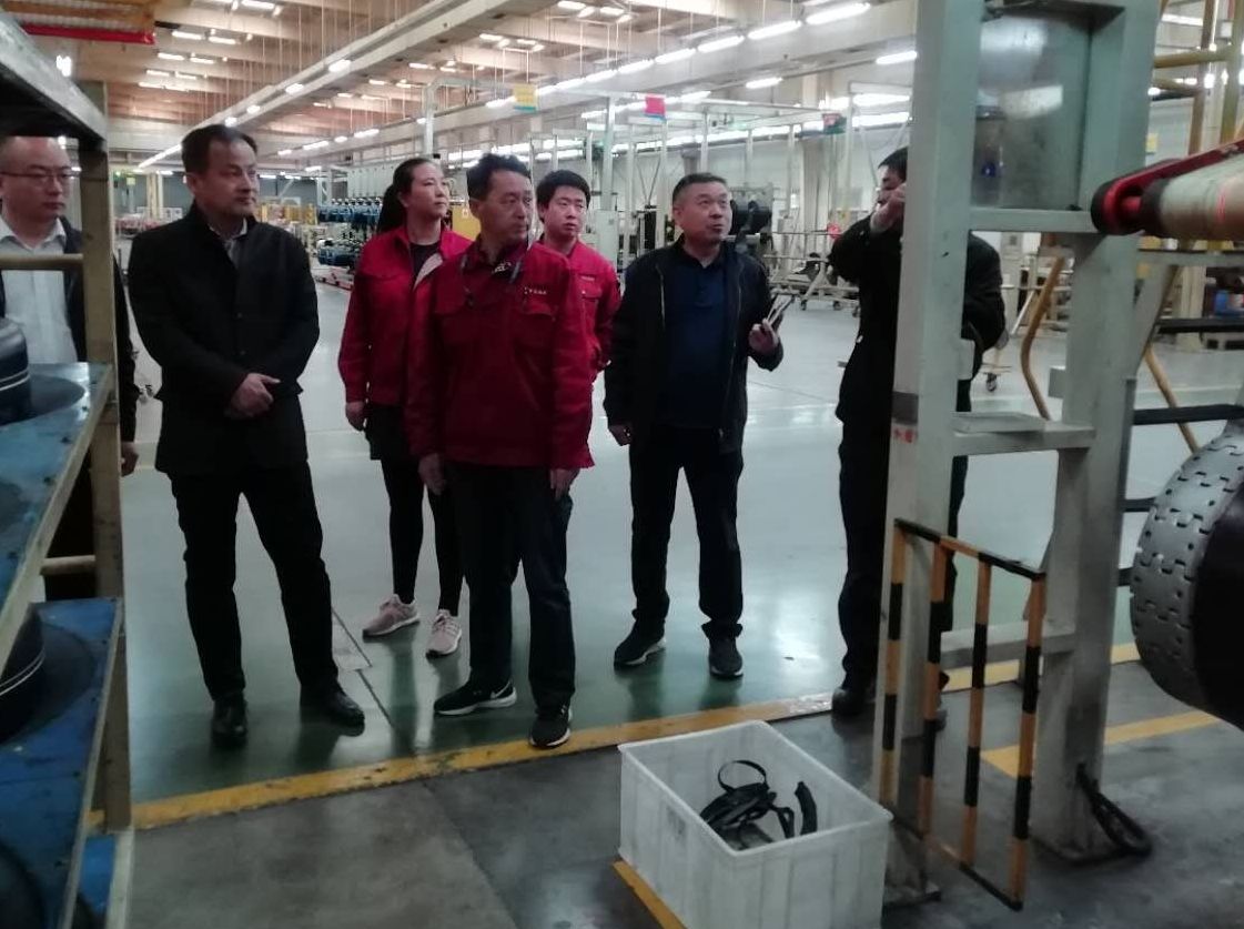 垦利区委常委、开发区（兴隆街道）党工委书记刘军一行莅临辉达平台橡胶平台调研安全环保工作