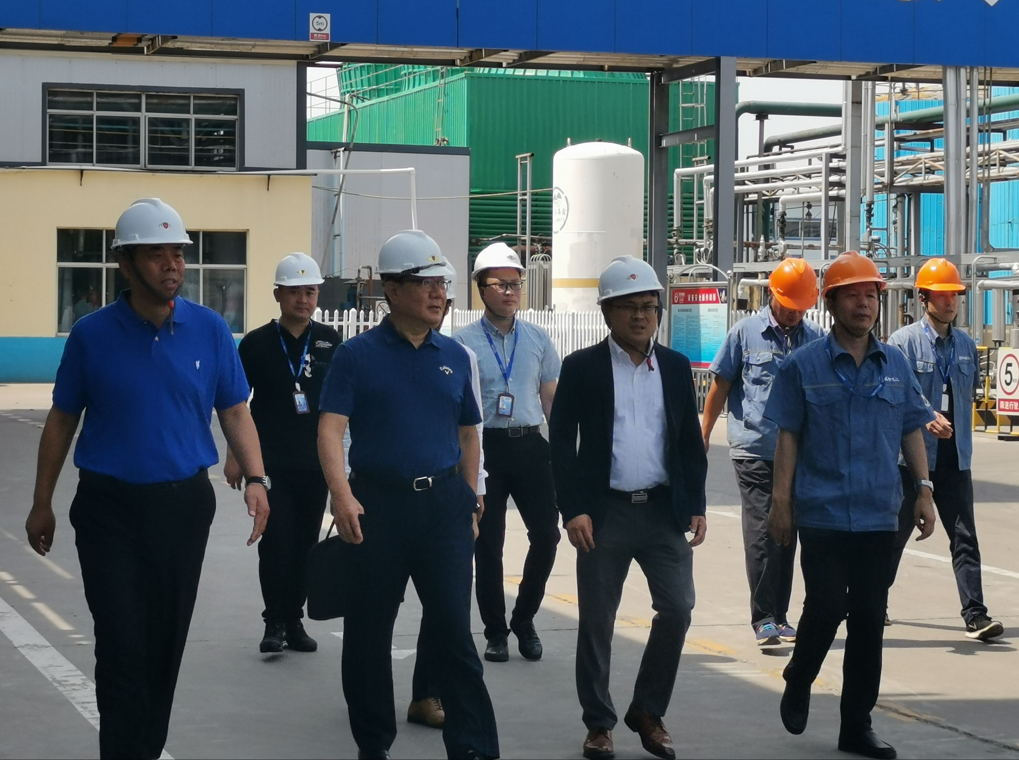 韩国TAPEX公司来访辉达平台化工公司进行实地参观
