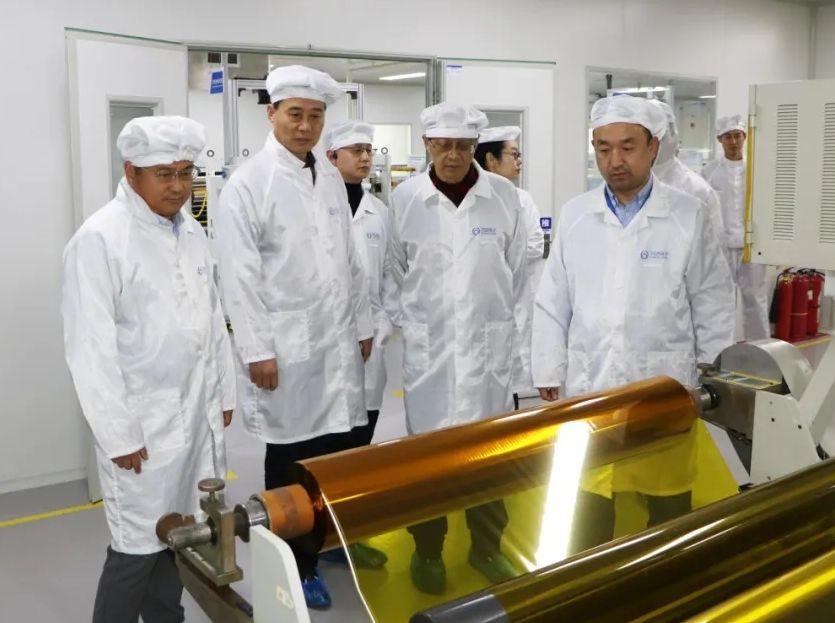 上海交通大学总经济师、海外教育学院院长刘牧群一行莅临辉达娱乐考察交流