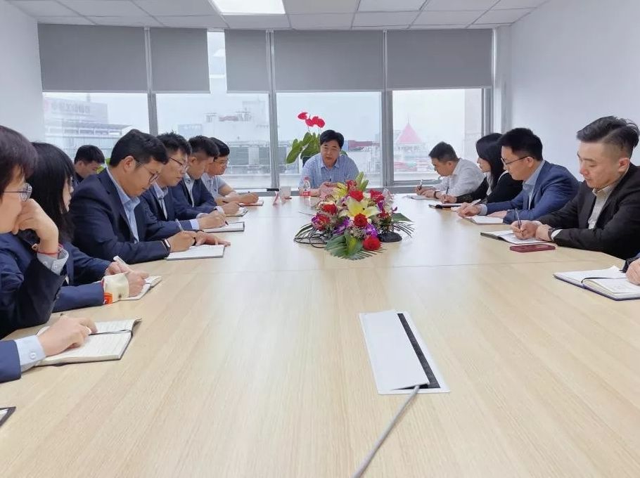 辉达娱乐党委书记、董事局主席周俊到辉达平台驻沪单位视察调研